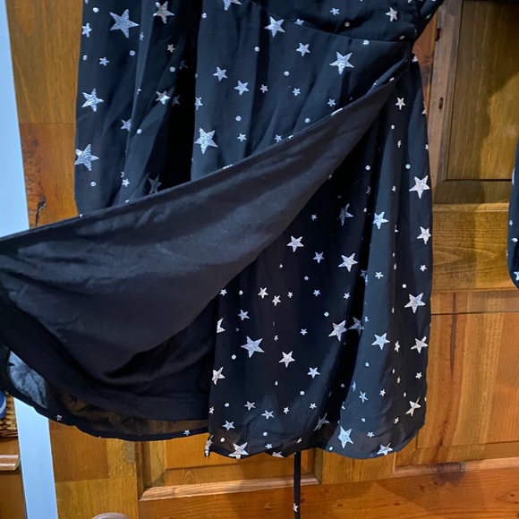 Nasty Gal Enchanted Star Wrap Dress NWOT - Picture 7 of 9
